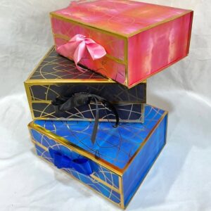 Gift Hamper Box ( 8 x 8 x 3.5 )